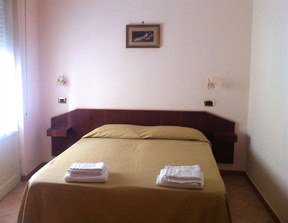 Hotel Eliseo Fiuggi Extérieur photo