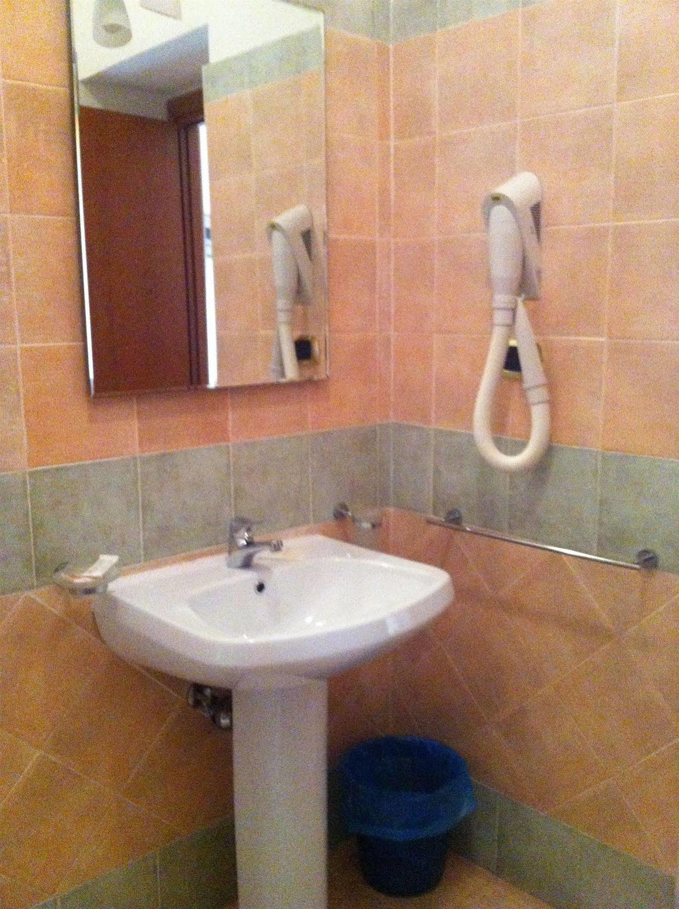 Hotel Eliseo Fiuggi Extérieur photo
