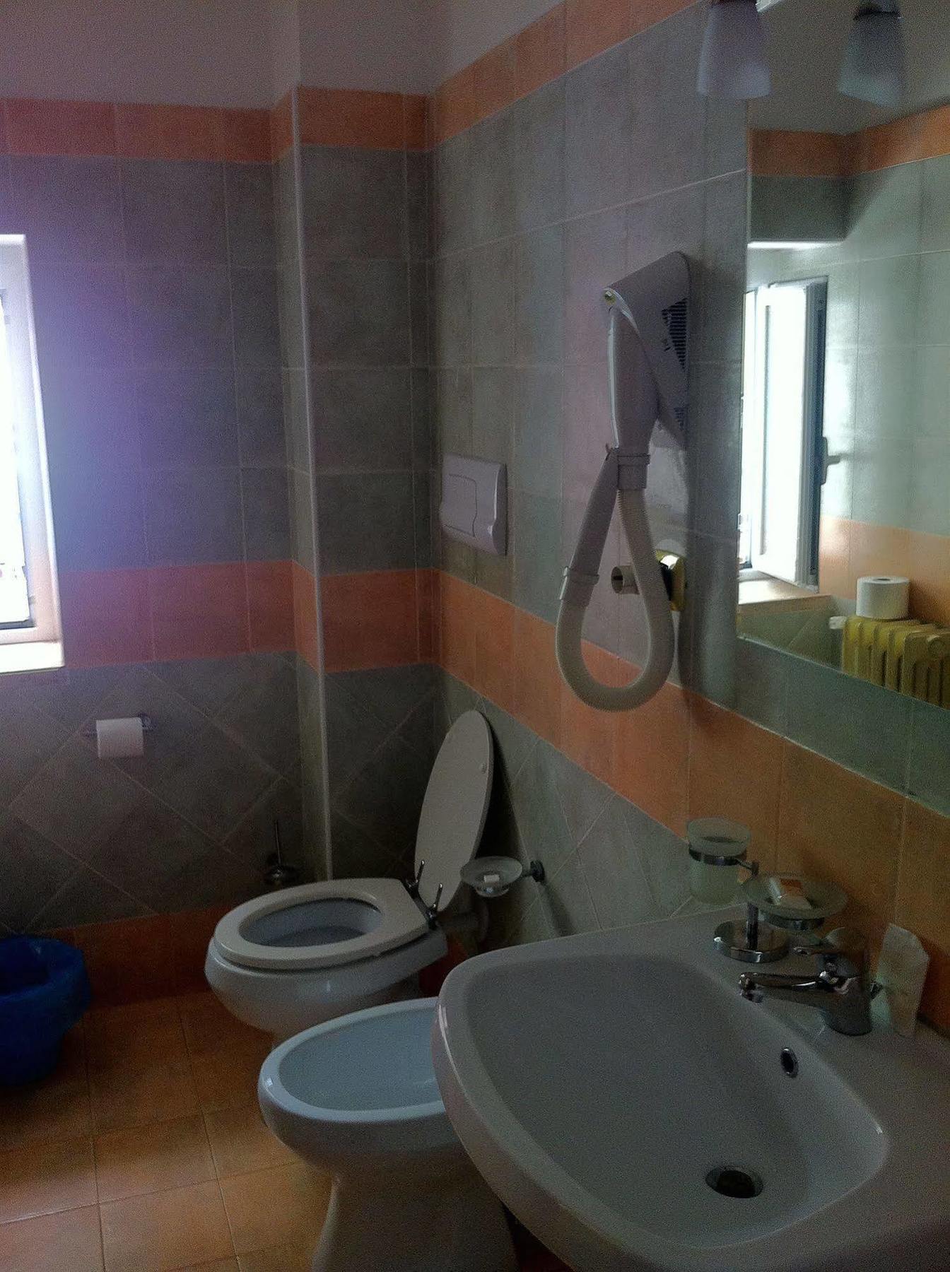 Hotel Eliseo Fiuggi Extérieur photo